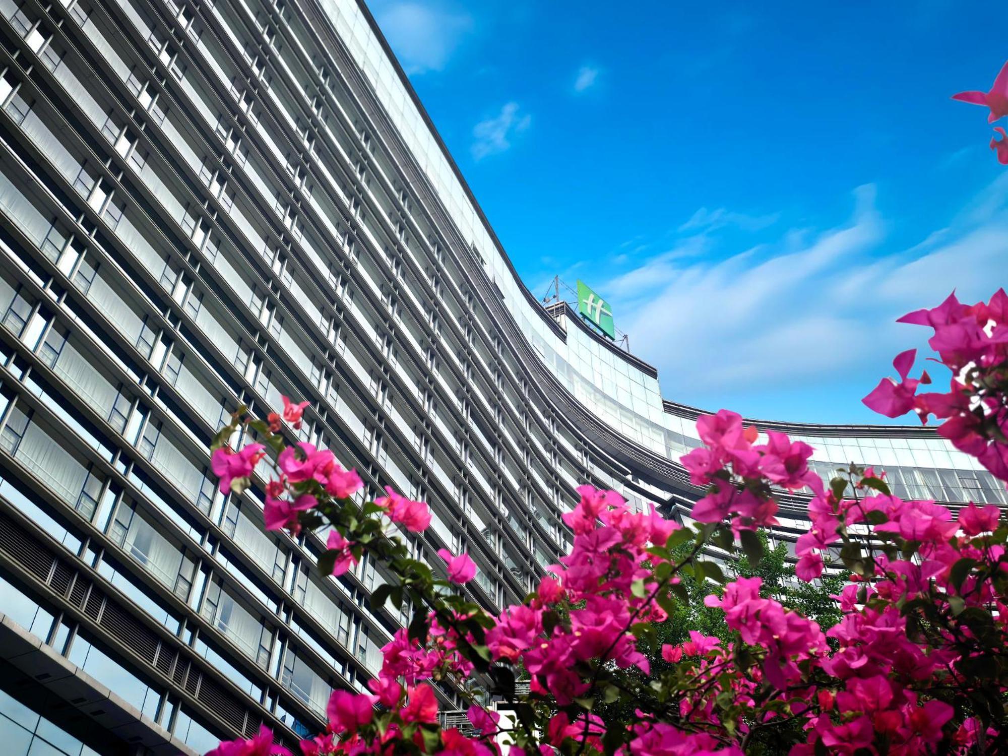 Holiday Inn Chengdu Century City-Westtower Exterior foto